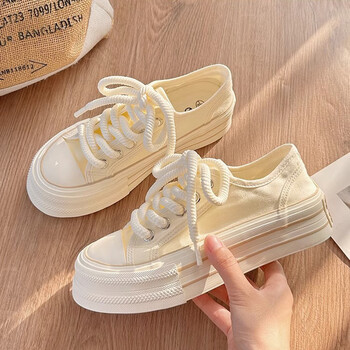 小白鞋女薄款透气百搭小众女鞋2023年秋季新款帆布板鞋子女米白色35