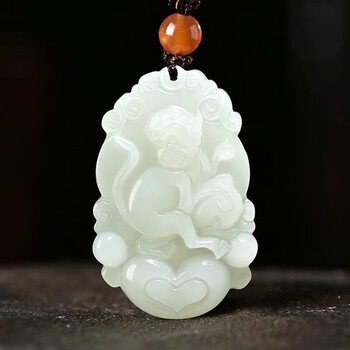 千赢 和田玉生肖吊坠男士女士 白玉属相护身符挂件本命年项链玉佩玉牌