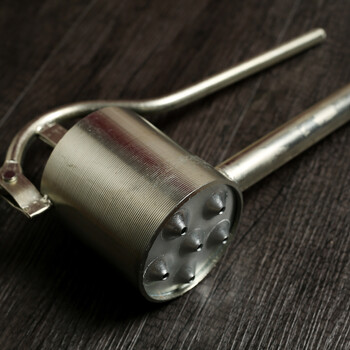 乐宏骏汤子挤压器酸汤子压面器酸汤子面工具东北叉子条挤压家用手动汤