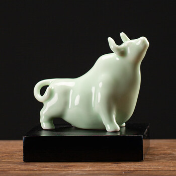 紫云清陶瓷牛摆件工艺品黄牛水牛牛茶宠客厅桌面玄关家居装饰品礼品