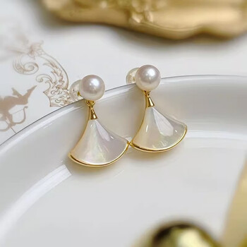 法式珍珠扇形天然贝壳耳环小众设计感耳钉轻奢感耳饰珍珠扇形天然贝壳