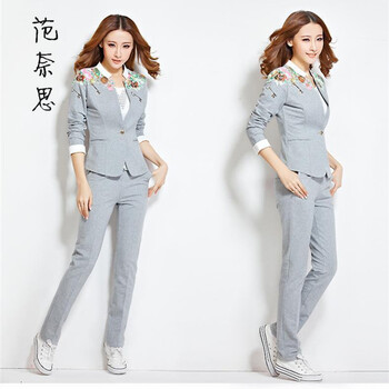 春秋冬装新款韩版大码女装棉质小西服三件套装修身显瘦时尚运动休闲三件套装女 浅灰色 XL
