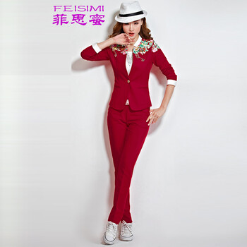 菲思蜜20105春装新款女装小西服三件套修身显瘦运动套装时尚休闲 红色 L