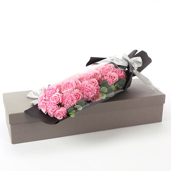 母亲节礼物康乃馨鲜花实用送妈妈送长辈生日礼物女生送老婆创意礼品