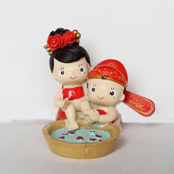 结婚礼物送朋友送爱人新婚礼品家居饰品婚房摆件早生贵子l9 9642洗脚