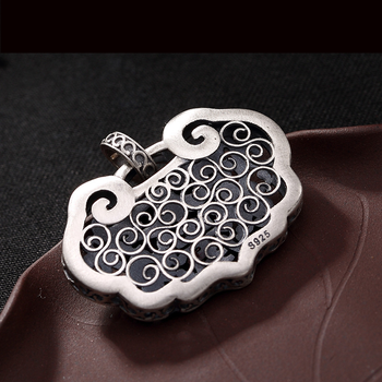 时尚首饰冷淡风 简约925纯银镂空掐丝祥云平安如意锁简约女吊坠不含