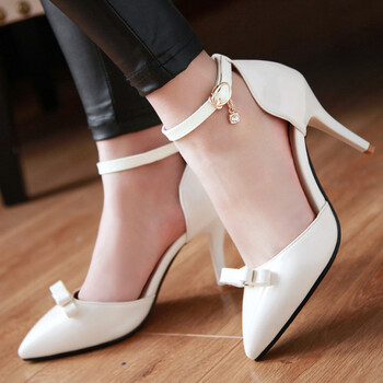 布里塞伊斯春夏季女鞋尖头细跟中空高跟婚鞋一字扣带单鞋32-33码34