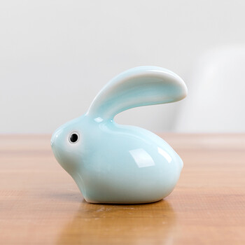 创意可爱兔子摆件陶瓷玉兔工艺品客厅电视酒柜房间家居装饰品礼物