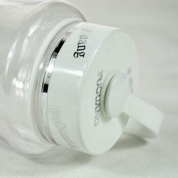 
                                        富光FGA-J1101太空杯PC塑料水杯 带滤网大容量户外运动水壶 1500ML                