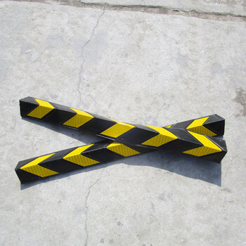 直角护墙角交通反光护角橡胶保护条1米高度反光条地下车库防撞条