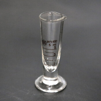 玻璃量杯50ml带刻度三角量杯小量筒毫升工业计量杯实验室锥形量筒 5