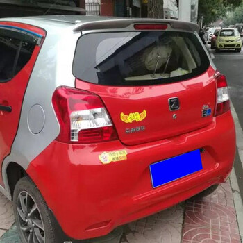 众泰t100尾翼 z100改装卧式定风翼 云100s免打孔烤漆尾翼 面漆尾翼