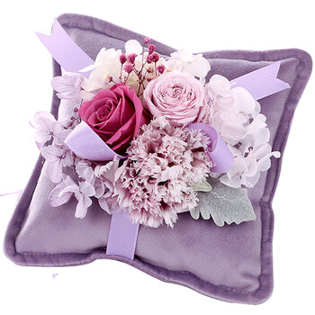 I M Hua Hua紫色车载永生花香薰包 I M Hua Hua紫色永生花康乃馨玫瑰花 车载香薰包摆件鲜花速递七夕情人节礼物结婚纪念日生日送女友送女生 行情报价价格评测 京东