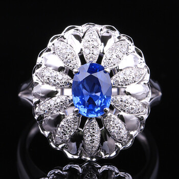 31ct蓝宝石戒指女18k金镶嵌钻石戒子 彩色宝石现货