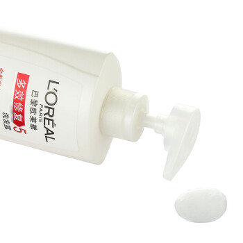 
                                        
                                                            欧莱雅（LOREAL）多效修复洗发水700ml（滋养修复强韧防断发洗发露）（新老包装随机发货）                