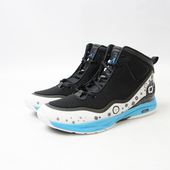詹姆斯篮球鞋美国新晋运动q4篮球鞋 小众超轻款 高帮黑白 43.