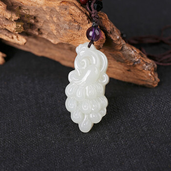 鑫隆盛 天然玉石和田玉吊坠白玉孔雀玉吊坠玉佩挂件男女款玉牌项链