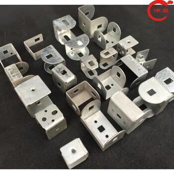 护栏三面卡子围栏连接配件栏杆固定铁片栅栏配件阳台配件u型卡子 50*