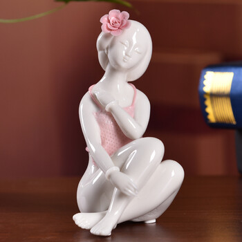 东方泥土 陶瓷美女摆件 客厅书柜桌面装饰/肚兜之春夏秋冬d49-113 d49