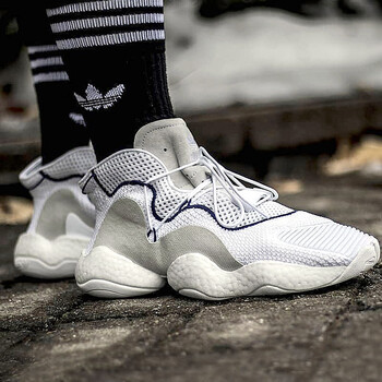 adidas 阿迪达斯crazy byw boost 尼克扬 科比kobe 天足篮球鞋 纯白cq