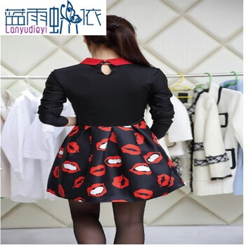 九月女装店*2015秋冬新款韩版修身气质中长款长袖红唇印花大摆连衣裙女装
