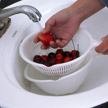 
                                        家の物语 日本进口两个装带手柄洗菜篮 沥水篮洗涤蔬果滴水篮 白色                