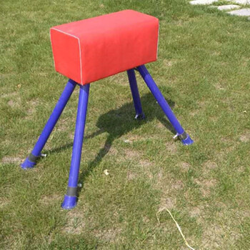 山羊跳马鞍马 大小山羊 中小学达标体育器材学校比赛 训练小山羊