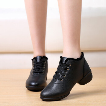 梧彤舞蹈鞋成人女款中老年广场舞鞋女鞋春夏季跳舞鞋中跟两点软底水兵