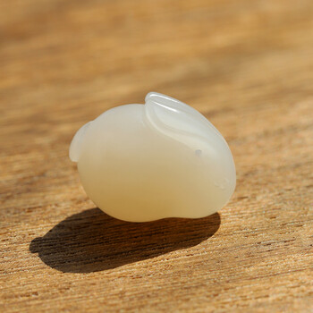 临香玉 和田玉藕粉色小兔子挂件生肖玉兔吊坠