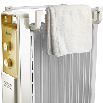 
                                        艾美特（Airmate）取暖器/家用电暖器/电暖气 13片电热油汀 HU1317-W                