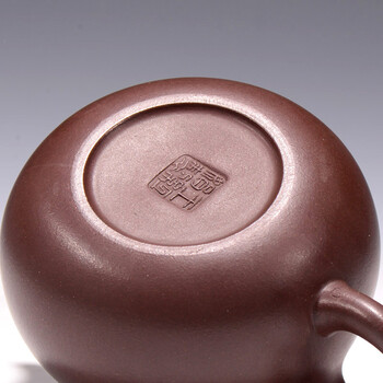 国家助理工艺美术师   王红娟   西施    紫泥   gj010  -01