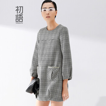 初语2016春季新款 简约撞色格纹毛呢连衣裙女8442422064 黑白格 XL