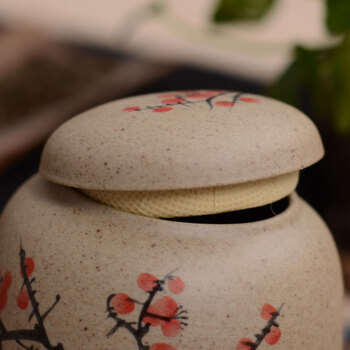 
                                        博度 粗陶茶叶罐子 陶瓷密封罐 茶罐陶罐 小号茶叶储藏罐梅兰竹菊 梅                