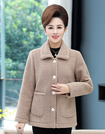 旗舰店妈妈装羊羔绒外套短款颗粒绒50岁中老女洋气高贵羊剪绒上衣21年