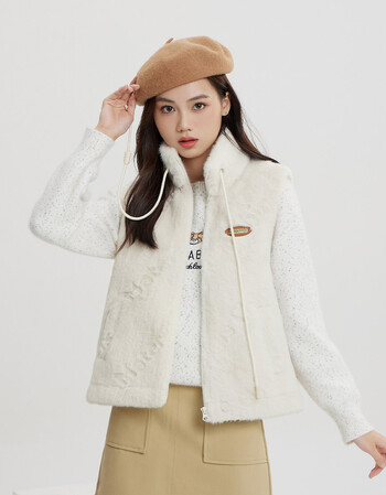 ief爱依服毛绒外套女2021冬季新款韩版宽松立领纯色压花休闲马甲2s09