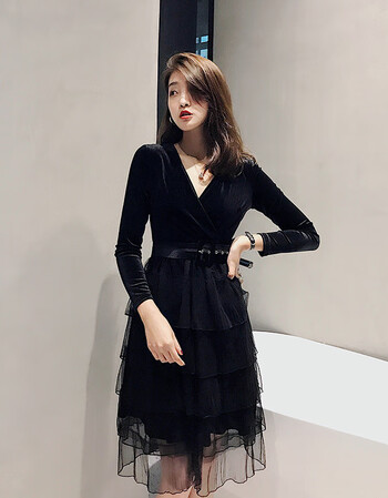 女冬v领中长款打底长袖收腰显瘦网纱蛋糕裙 黑色(赠送腰带) s