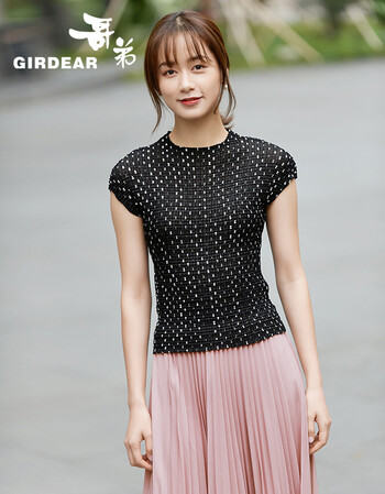 【商场同款】哥弟女装2019春季新款修身圆领赫本风包袖衬衫1300305