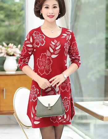 中老年女秋冬装中长款打底连衣裙中年女人妈妈宽松套头针织毛衣 红色