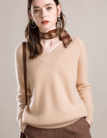 2018秋冬新款纯羊绒衫女加厚v领山羊绒衫套头毛衣针织打底衫 米驼色 l