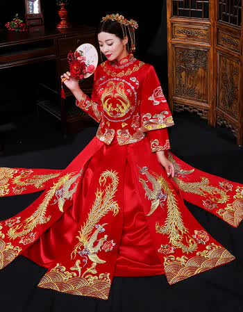 龙凤褂秀禾服新娘2018新款凤冠霞帔结婚礼服古装中式嫁衣婚礼喜服 51