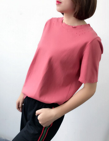 [米朵恋品]韩范儿2018春装新款圆领破洞宽松短袖t恤女 西瓜红 均码