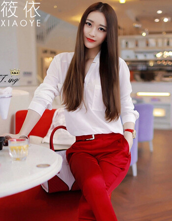 
                                        筱依(XIAOYE) 韩版雪纺衫潮女修身显瘦白色V领女中袖衬衫 白色 S                