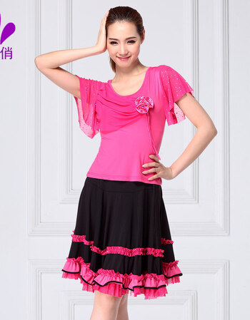 广场舞服装套装2018夏季中老年女舞蹈跳舞衣服演出服裙子 玫红色 xl