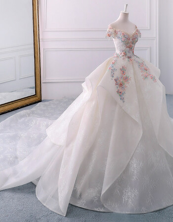 2018夏季新款公主梦幻一字肩齐地大拖尾婚纱手工珠绣新娘礼服 拖尾款