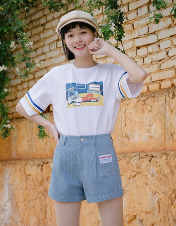 青蔷薇2018夏季新款白色短袖t恤女学生宽松百搭小清新印花上衣 白色