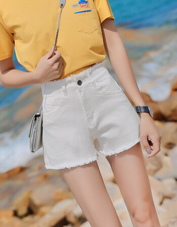 chic高腰宽松白色牛仔短裤女夏2018新款弹力毛边ins超火的短裤子 白色
