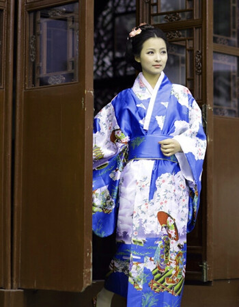 日本正装女士和服日式长和服制服诱惑写真舞台表服带枕包 深蓝色 均码