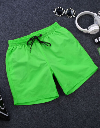 夏季男士短裤欧美运动速干五分裤纯色休闲宽松大裤衩子沙滩裤潮果绿色