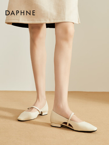 达芙妮粗跟玛丽珍鞋女夏2024年新款复古方头单鞋软底性感尖头高跟鞋