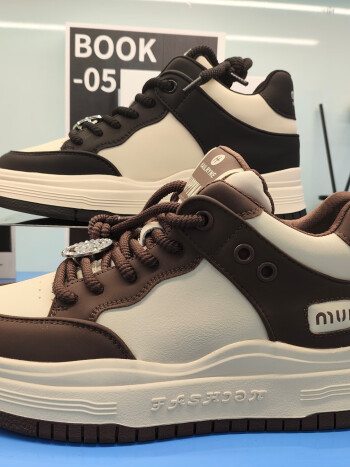 迪尼莎dins迪妮莎秋冬新款高帮鞋时尚白搭板鞋瑞士进口小牛皮商场同款